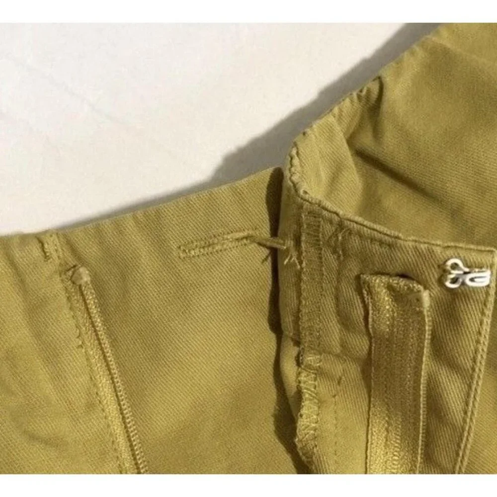 Kate Spade New York Women's Green Shorts - Picture 3 of 6